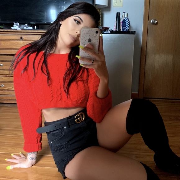 *SOLD* Authentic black Gucci belt - Picture 6 of 6